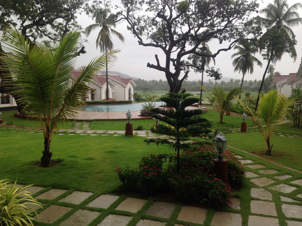 Studio And One Bedroom Apartment In Riviera Sapphire, Siolim Exterior foto